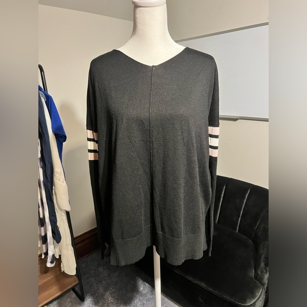 Lightweight Black Long Sleeve Sweater